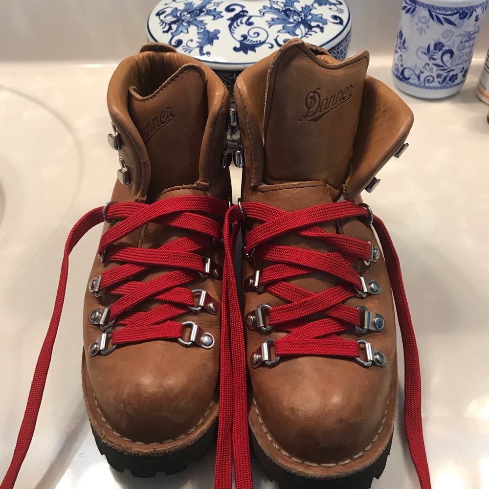 Danner Light Cascade Hiking Boots size 8